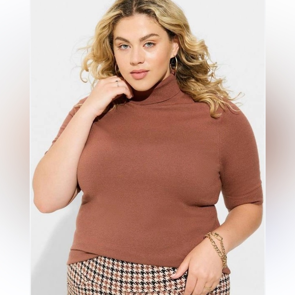 NWT Torrid Everyday Soft Turtleneck Sweater